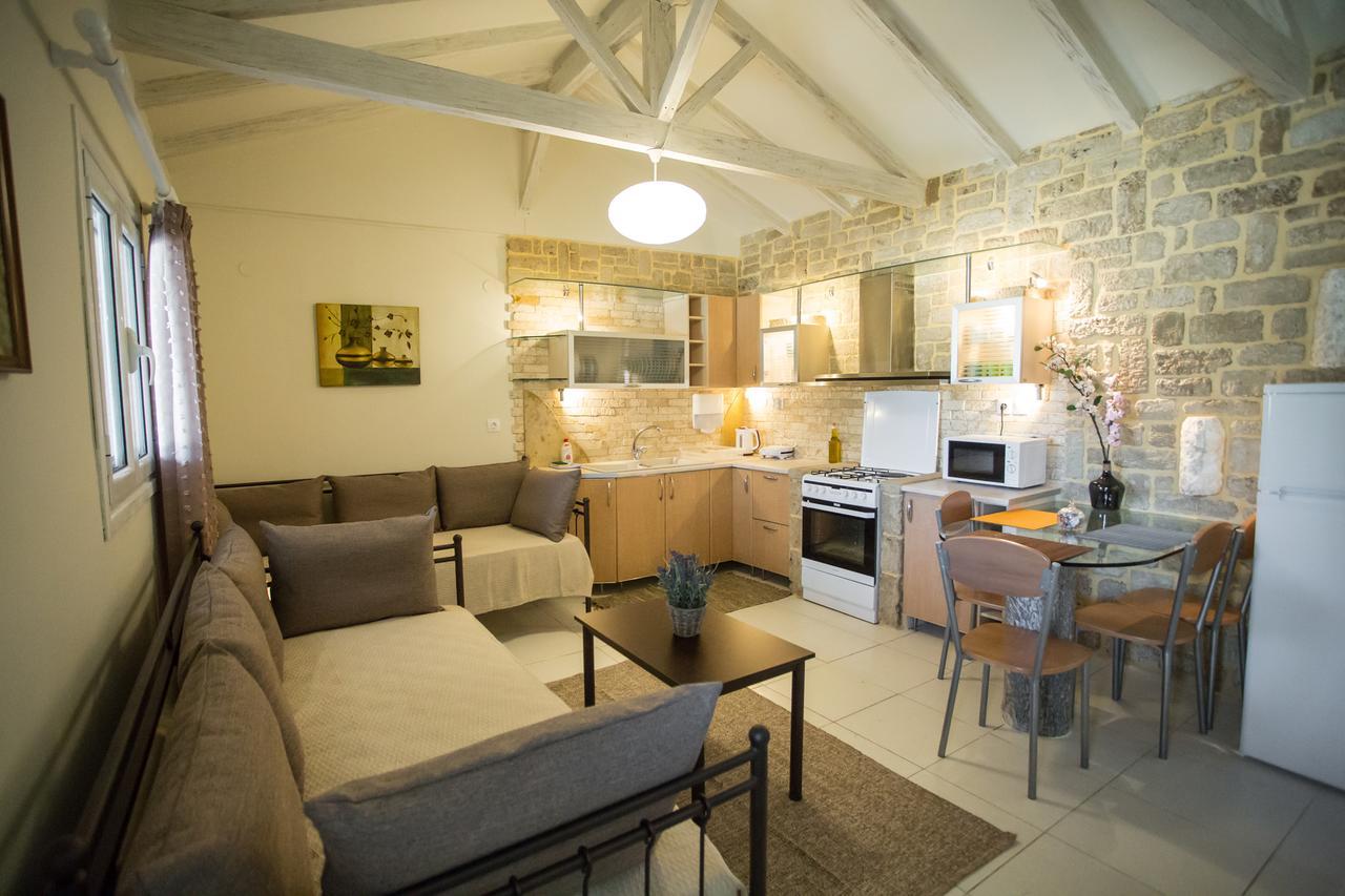 Acrocorinth Apartments Buitenkant foto
